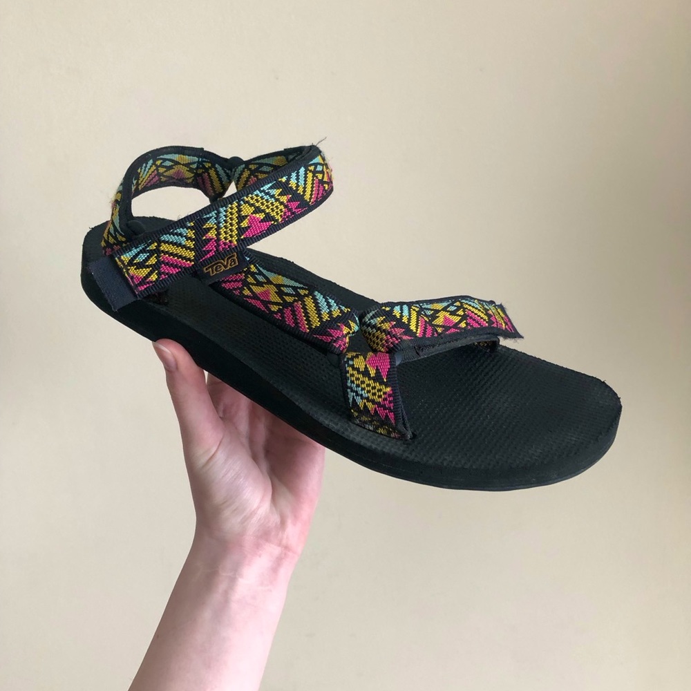 Teva Sandals Classic Black Blue Pink Yellow Size 9